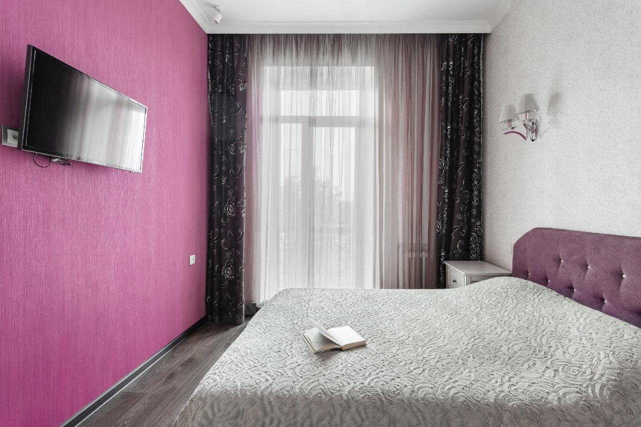 2 Bedroom On Deribasovskaya Str. Odesa Exterior photo