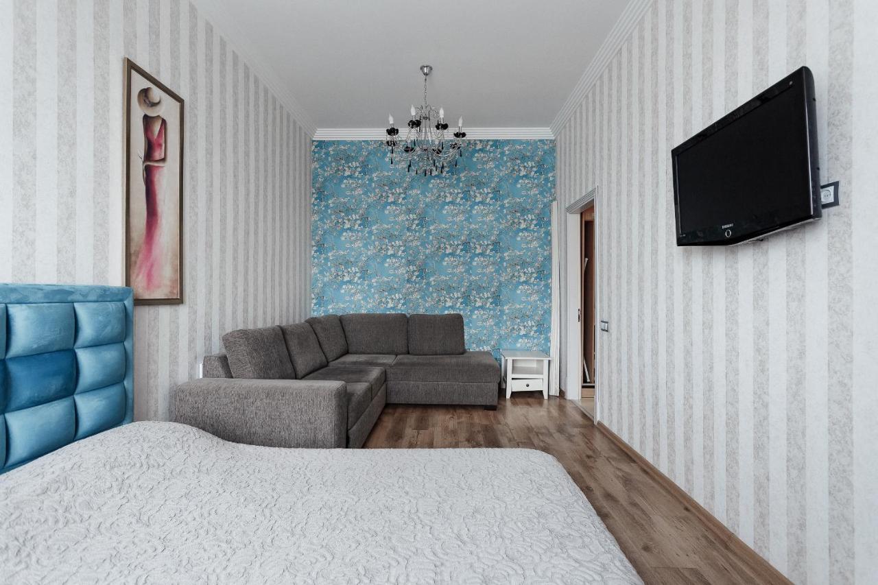 2 Bedroom On Deribasovskaya Str. Odesa Exterior photo